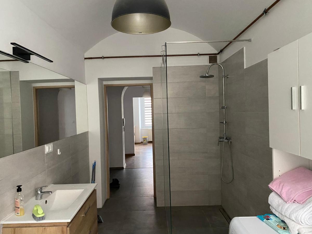 Apartament 3 Pokojowy Z Parkingiem Lejlighed Zabkowice Slaskie Eksteriør billede